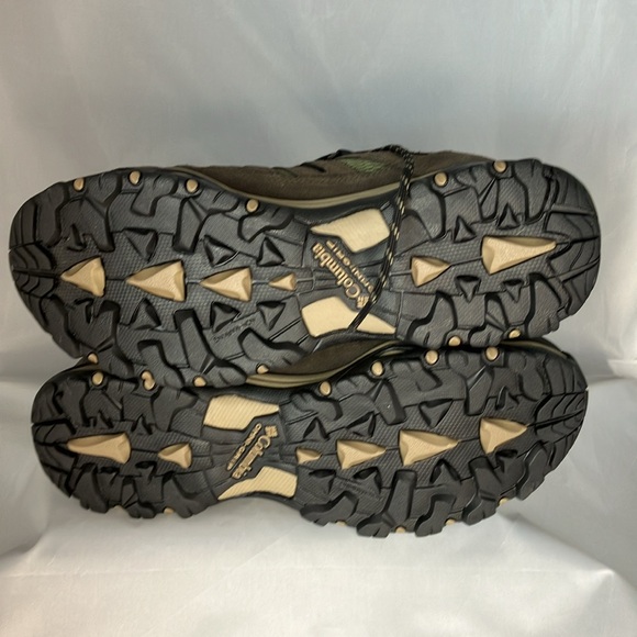 Brand New Columbia Out dry Breathable Waterproof hiking shoes Green and Brown - Picture 6 of 8